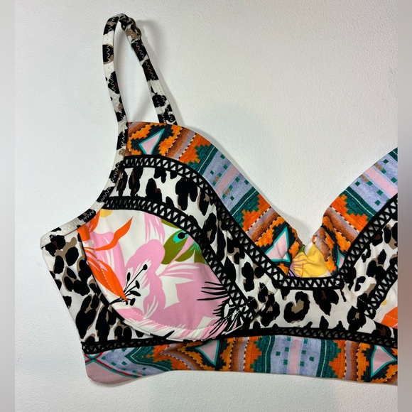 🆕 NWT Nanette Lepore Bikini Top Swimsuit Leopard Cheetah Animal Print Floral M - Picture 7 of 14